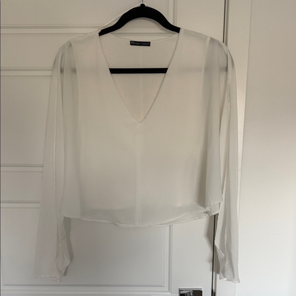 NWOT Zara White Sheer V-Neck Long Sleeve Blouse